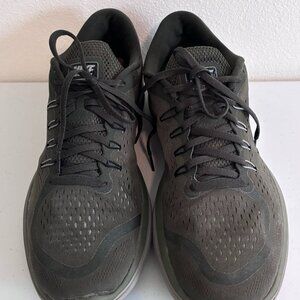 Nike Flex Run Sequoia Green 898457-300 Men's Size 13 Good Preowned Condition